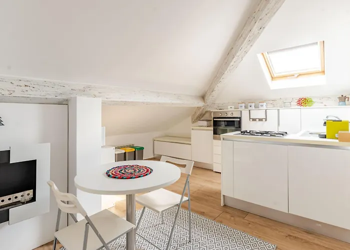 Appartement The White Attic *